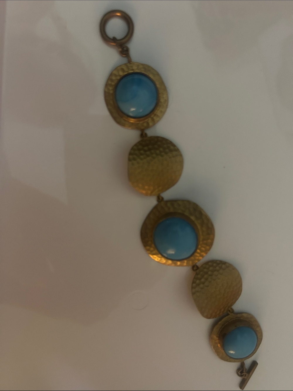 Vintage-Inspired Blue Stone Hammered Gold Bracelet